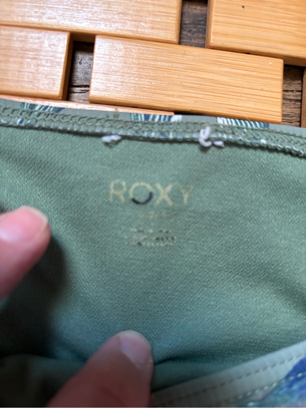 Roxy Olive Floral Tie-Side Bikini Bottom with Pink & Blue Prints sz L - Picture 8 of 8